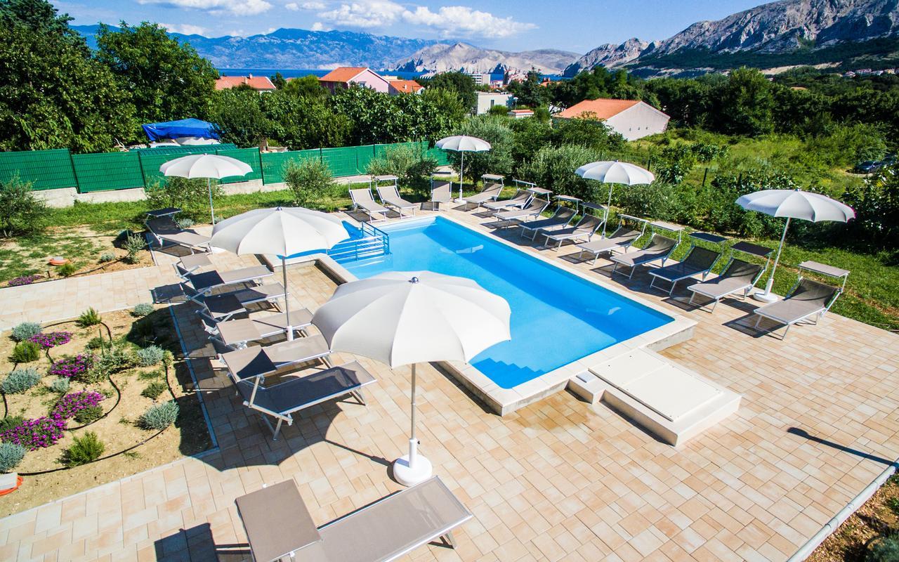 Apartments Viktorija 2 Baska  Exterior photo