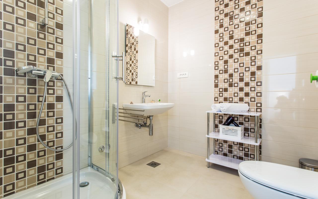 Apartments Viktorija 2 Baska  Exterior photo